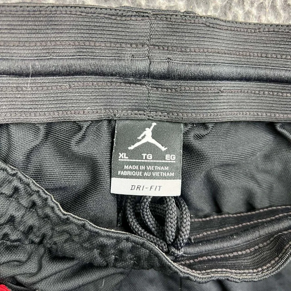 Air Jordan Dri-Fit Training Pants Men XL Black Red Jumpman Tapered Leg Ankle Zip